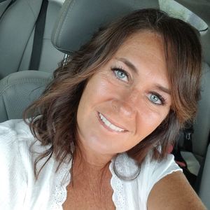 Meet your Posher, Benita